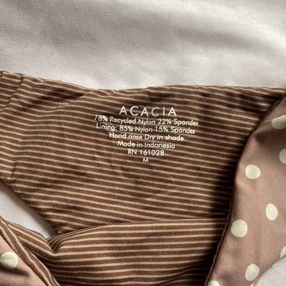 Acacia set - Picture 10 of 10